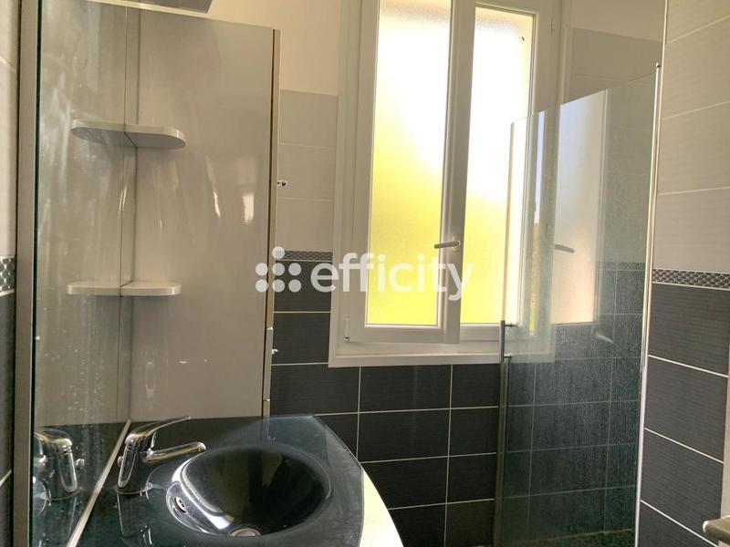 Maison - 136 m² - 4 pièces