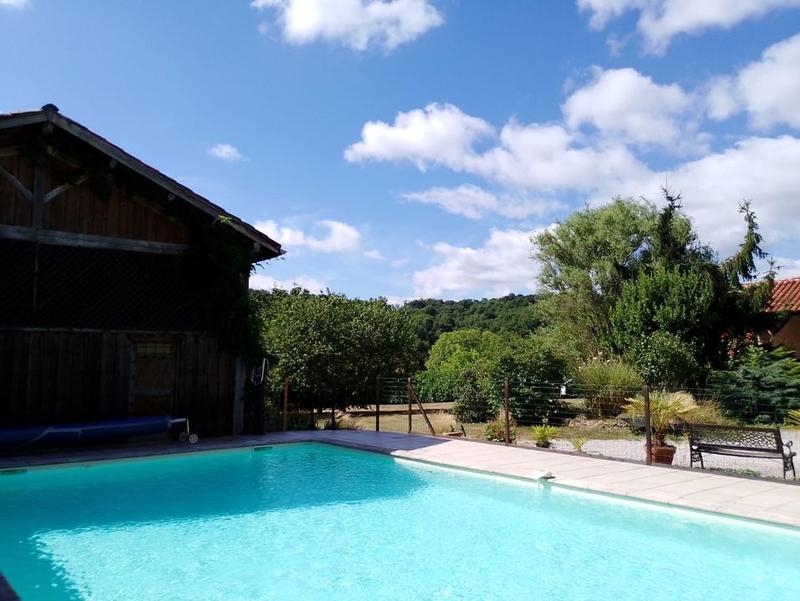 Maison ancienne - 218 m² - 7 pièces