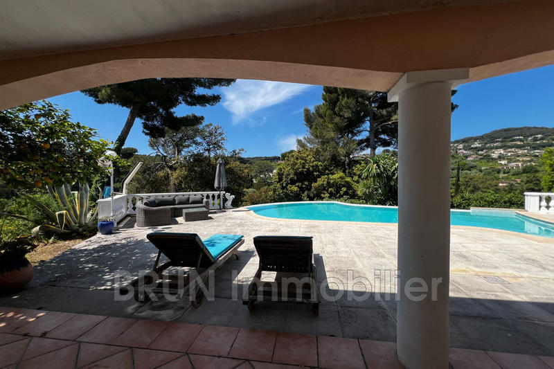 Villa - 280 m² - 7 pièces