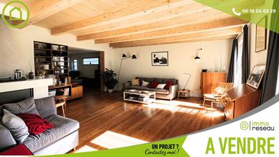 Maison - 215 m² - 8 pièces