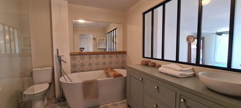 Maison ancienne - 185 m² - 8 pièces