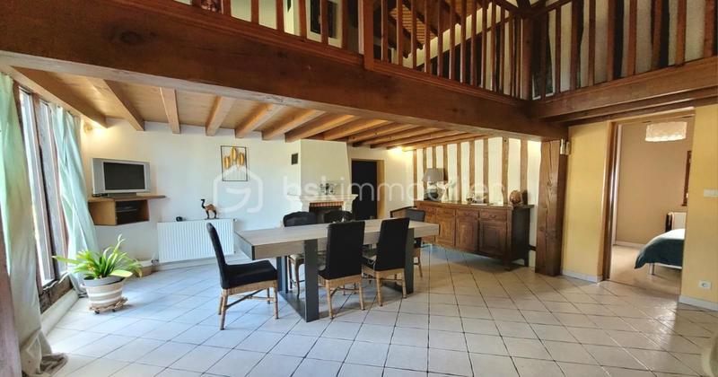 Maison - 165 m² - 6 pièces