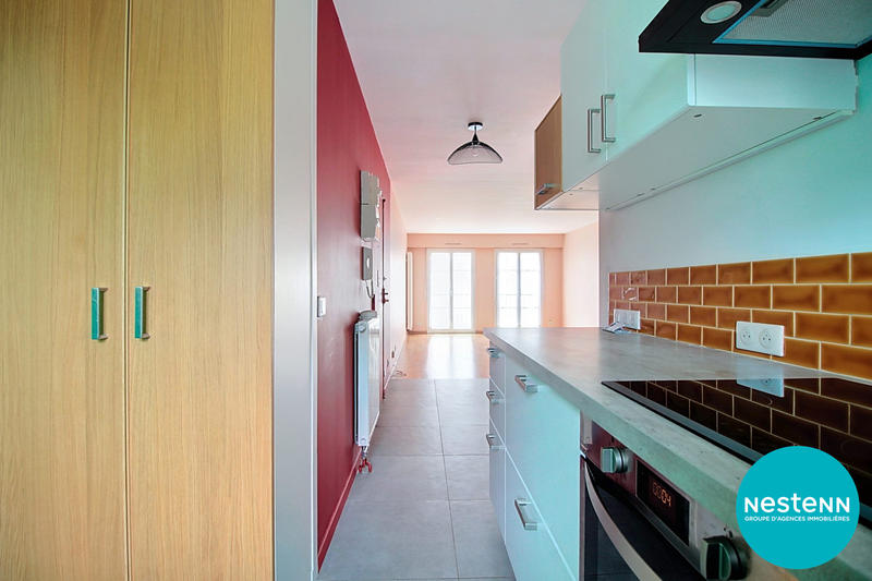 Appartement - 80 m² - 4 pièces