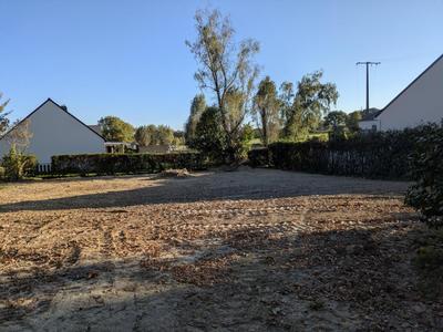 Terrain constructible - 604 m²