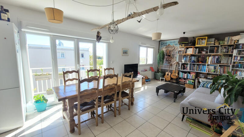 Appartement - 76 m² - 4 pièces