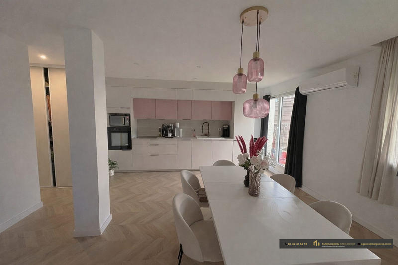 Appartement - 68 m² - 3 pièces