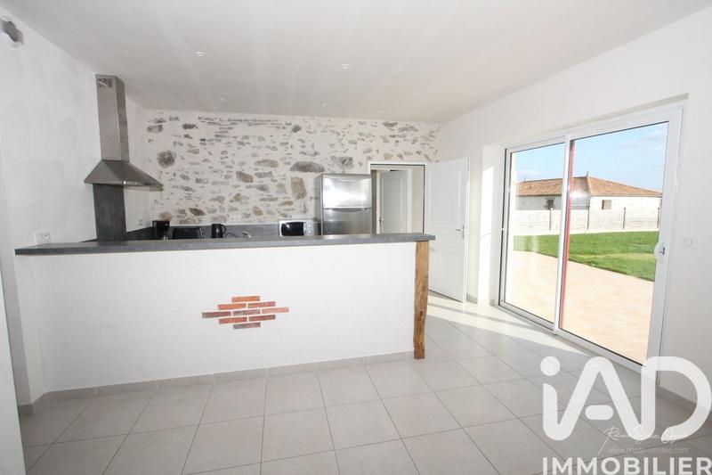 Maison - 251 m² - 13 pièces