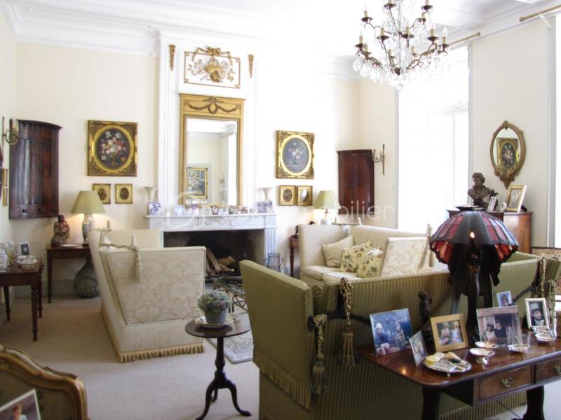 Hôtel particulier - 600 m² - 18 pièces