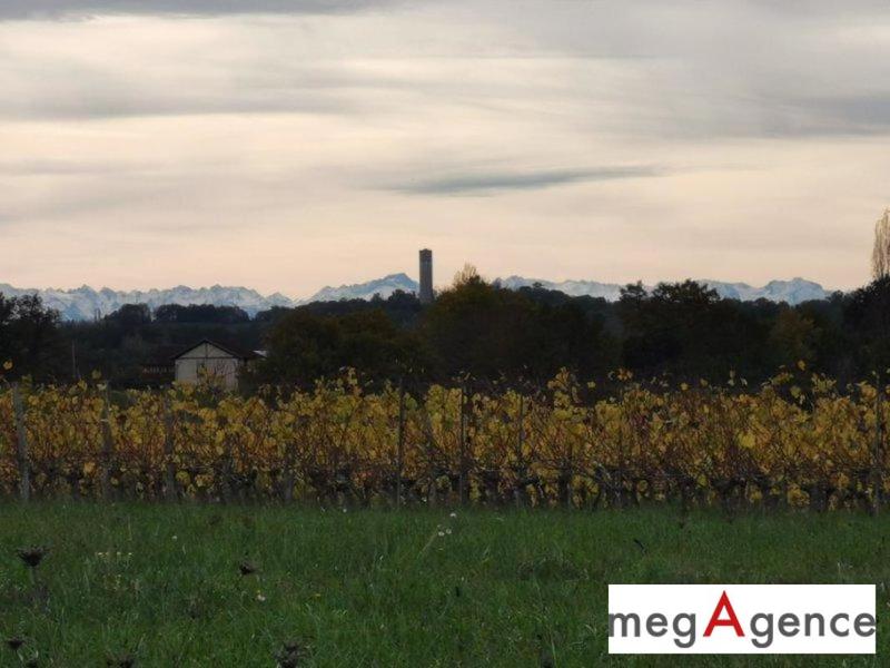 Terrain constructible - 2 500 m²