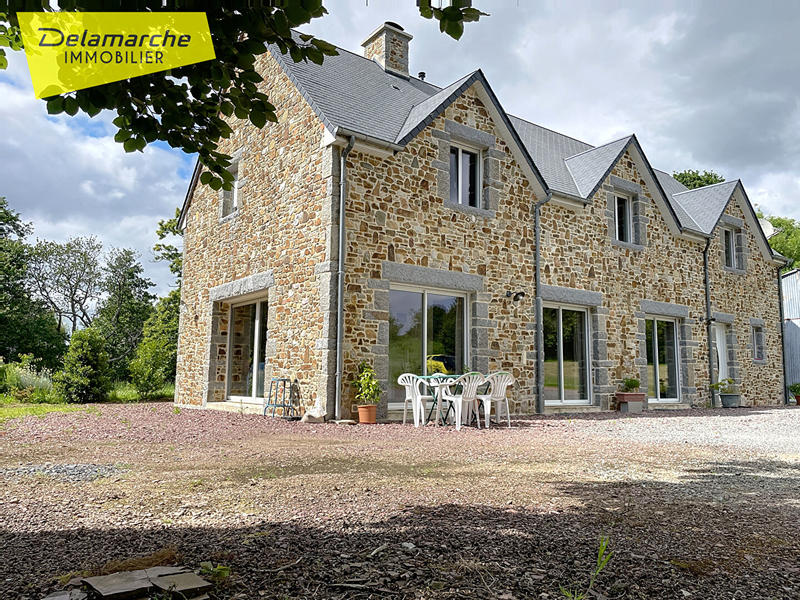 Maison - 174 m² - 6 pièces