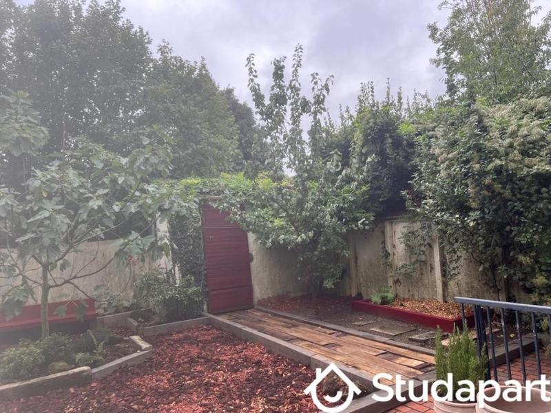 Chambre - 13 m² - 1 pièce