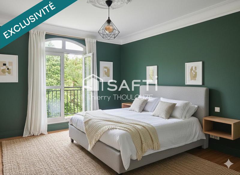 Maison - 225 m² - 7 pièces