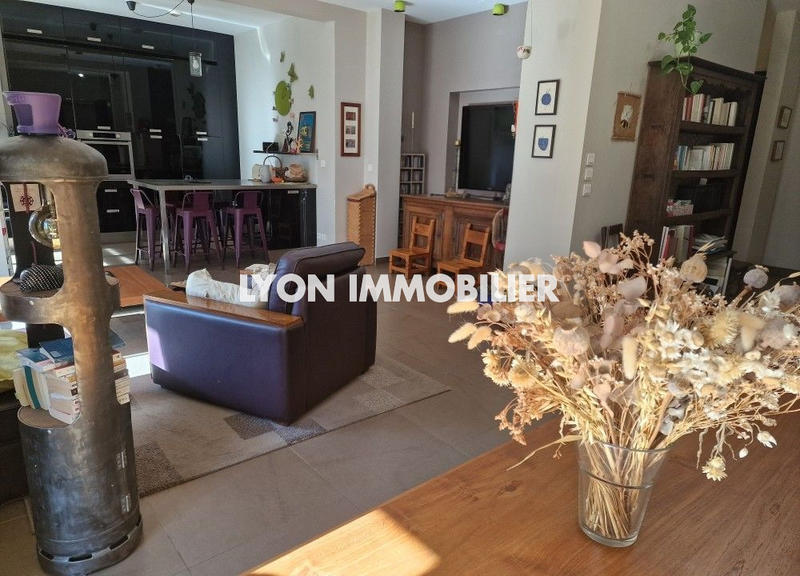 Appartement - 229 m² - 7 pièces