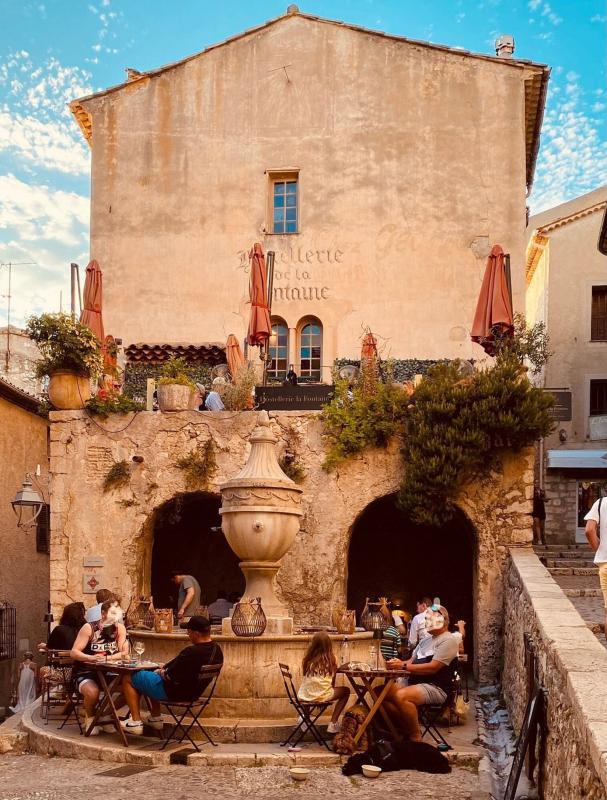 Maison - 140 m² - 9 pièces