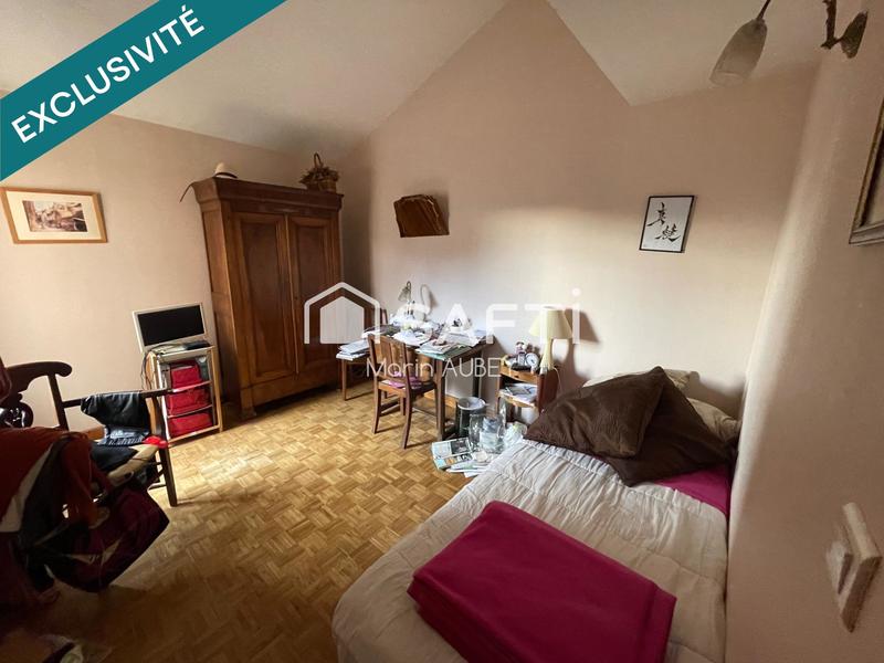 Maison - 175 m² - 10 pièces