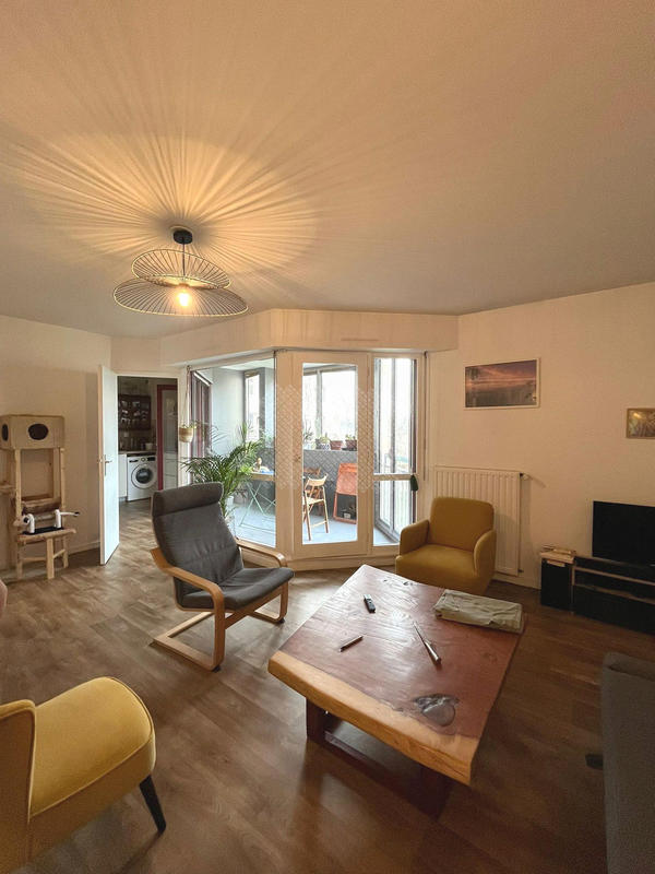 Appartement - 86 m² - 3 pièces