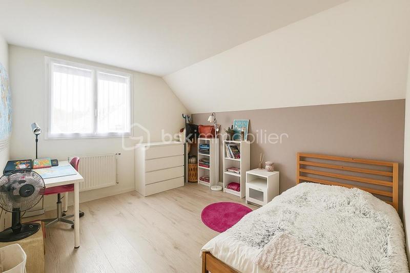 Propriété - 227 m² - 9 pièces