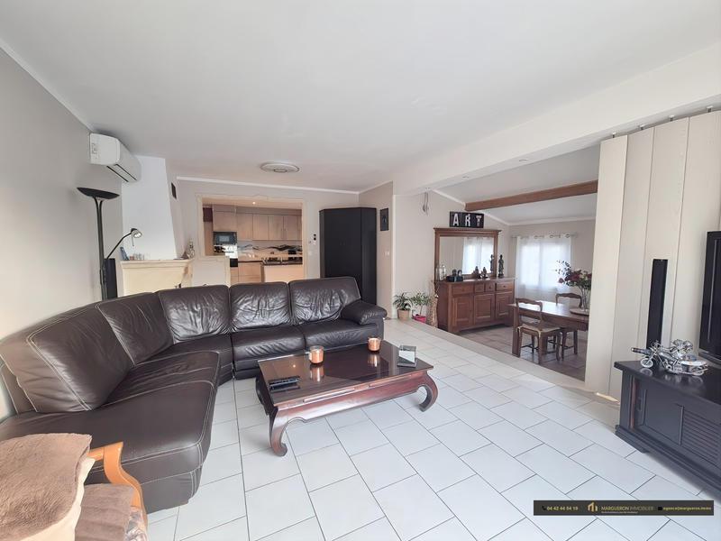 Villa - 93 m² - 4 pièces