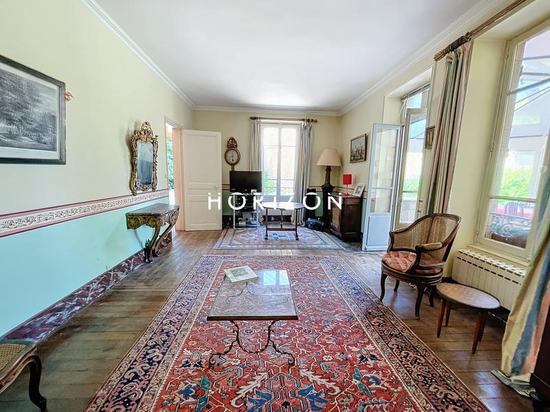 Maison - 135 m² - 6 pièces