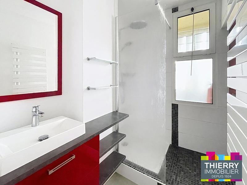 Appartement - 81 m² - 4 pièces