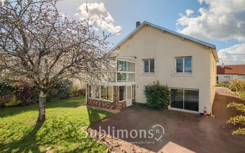 Maison - 165 m² - 7 pièces