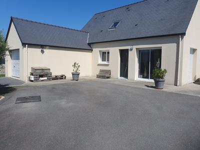 Maison - 106 m² - 6 pièces