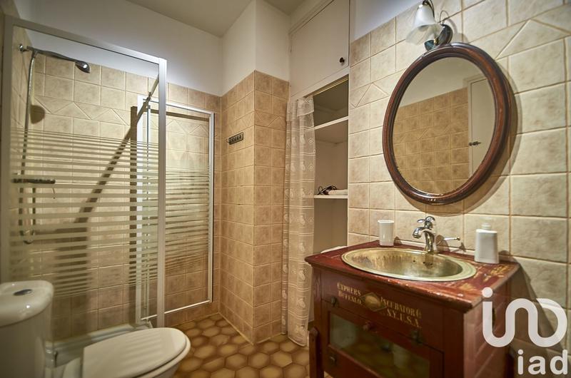 Maison - 323 m² - 12 pièces