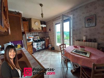 Maison - 111 m² - 6 pièces