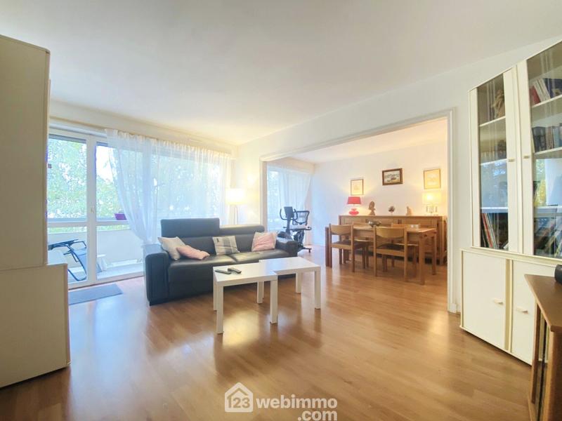 Appartement - 81 m² - 4 pièces