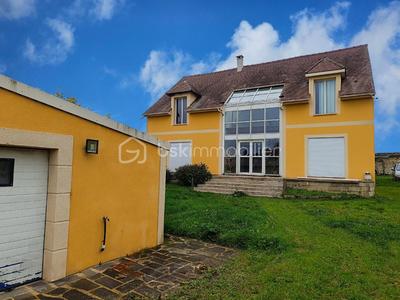 Propriété - 145 m² - 5 pièces