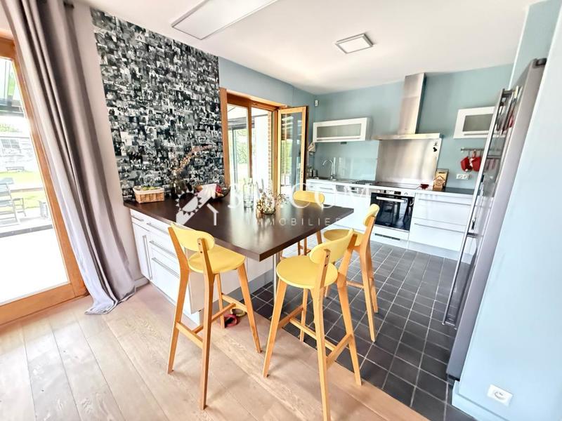 Maison - 142 m² - 5 pièces