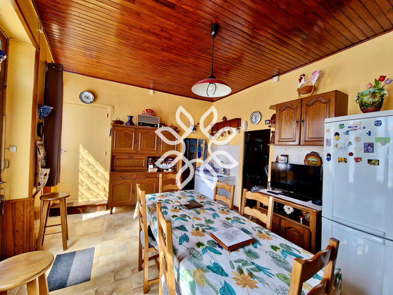 Maison - 98 m² - 6 pièces