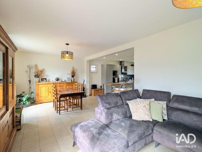 Maison - 152 m² - 6 pièces