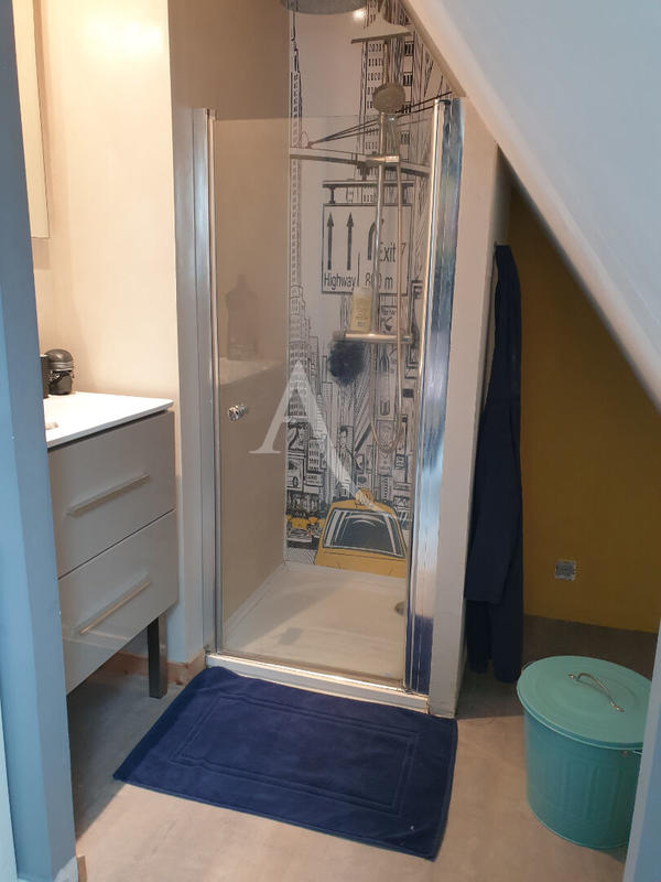 Maison - 150 m² - 8 pièces