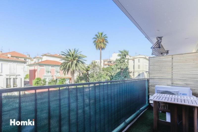 Appartement - 110 m² - 5 pièces