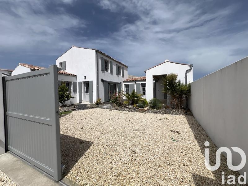 Maison - 105 m² - 4 pièces