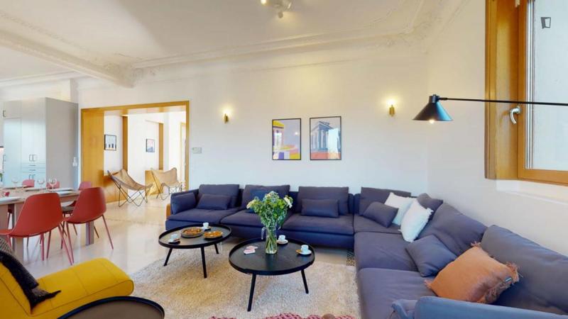 Chambre - 11 m² - 19 pièces