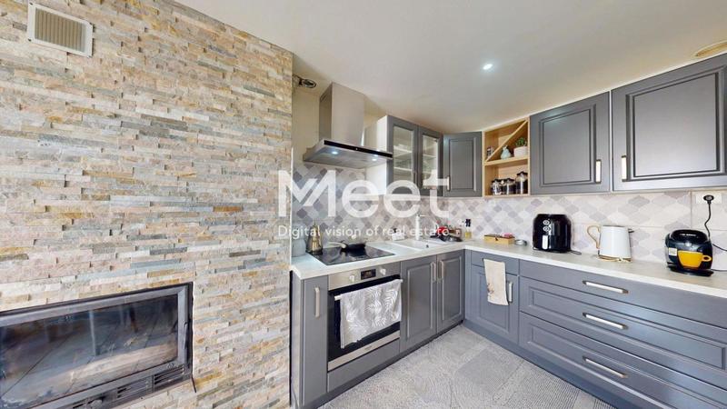 Maison - 140 m² - 4 pièces