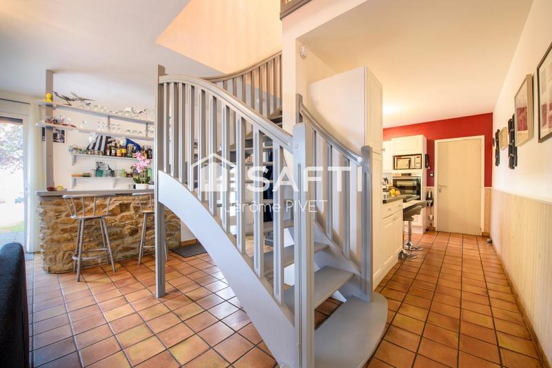 Maison - 165 m² - 7 pièces