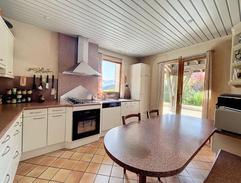 Maison - 158 m² - 6 pièces