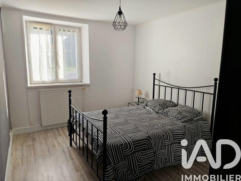 Maison - 183 m² - 8 pièces