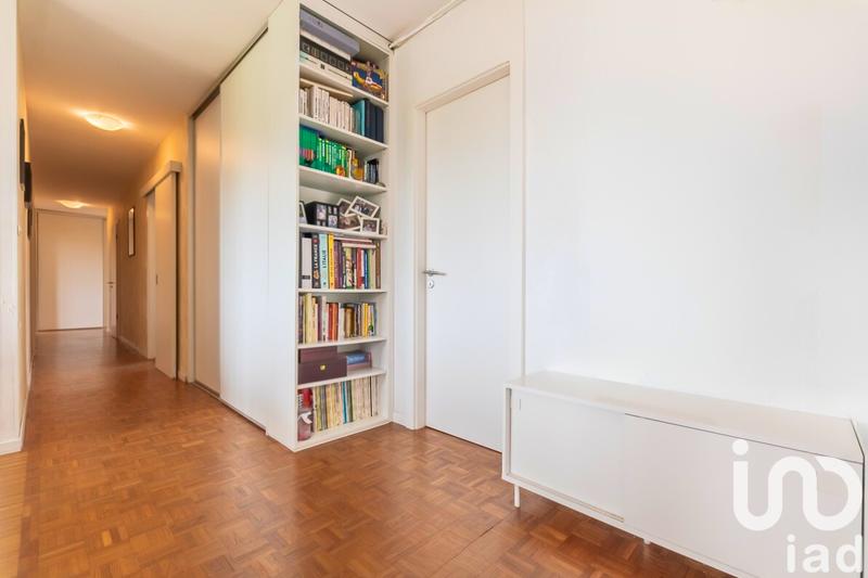 Appartement - 121 m² - 6 pièces