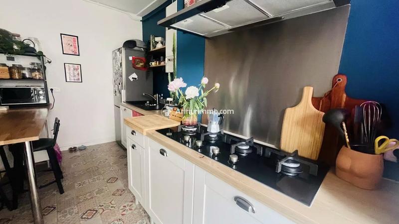 Appartement - 49 m² - 2 pièces