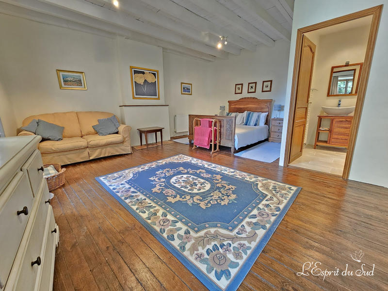 Bastide - 480 m² - 13 pièces