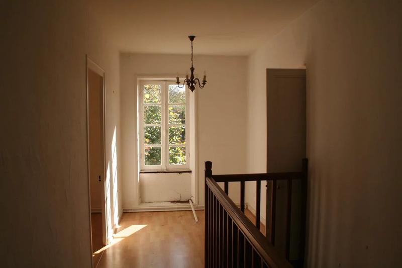 Propriété - 180 m² - 8 pièces