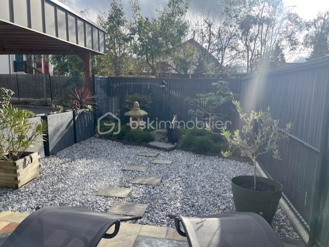 Maison - 88 m² - 4 pièces