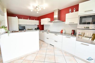 Propriété - 134 m² - 7 pièces