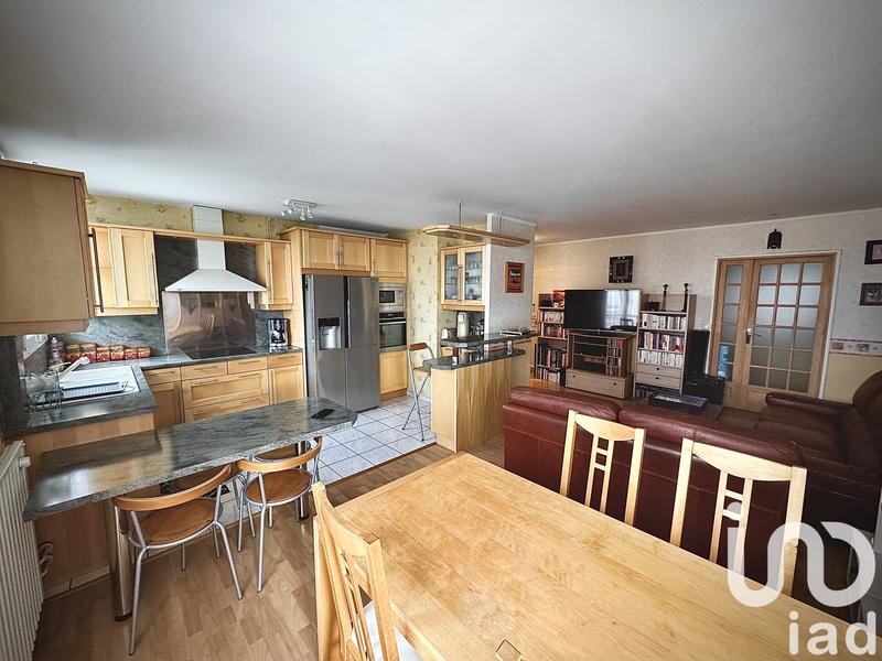 Appartement - 80 m² - 4 pièces