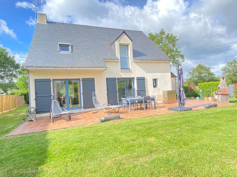 Maison - 143 m² - 6 pièces