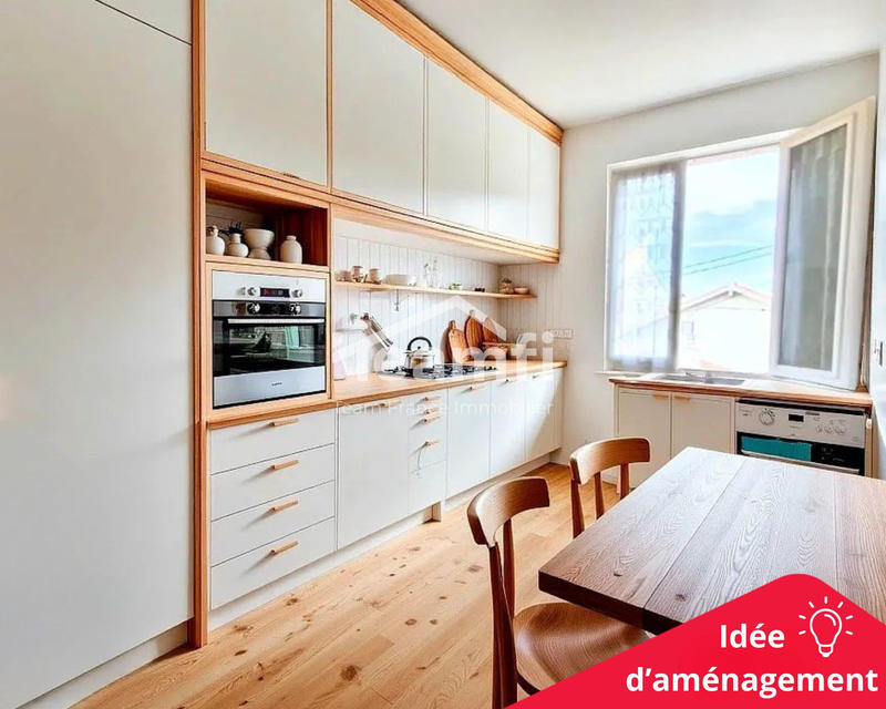 Maison - 110 m² - 6 pièces